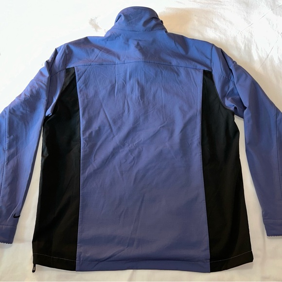 Nike Fit Storm Golf Jacket - Picture 2 of 5